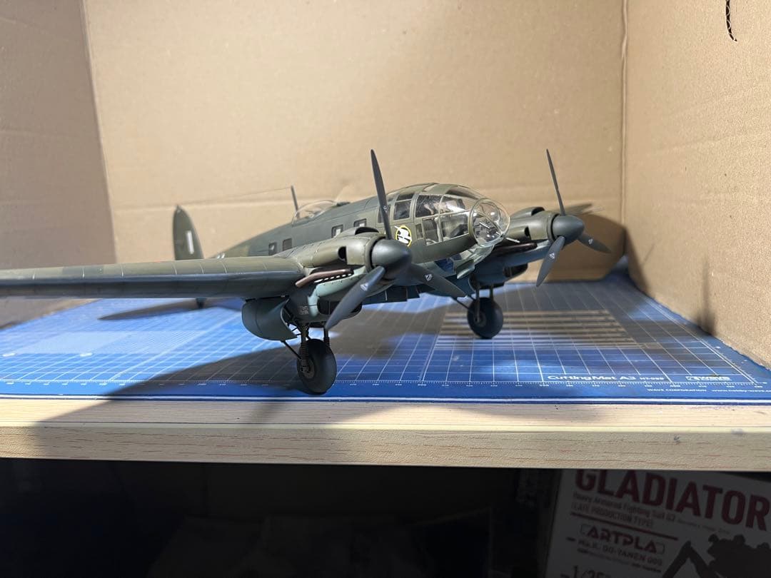 ICM 1/48 ハインケルHe111H-3 完成品｜