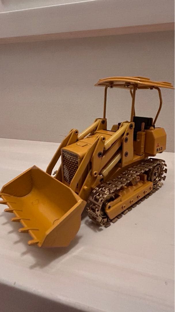 三菱トラクターショベルBS3 （箱あり）