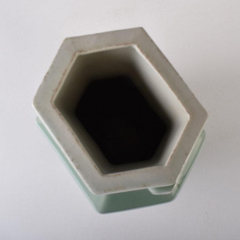 中国　大清康煕年製款　粉青釉　双貫耳瓶　V　R8510H