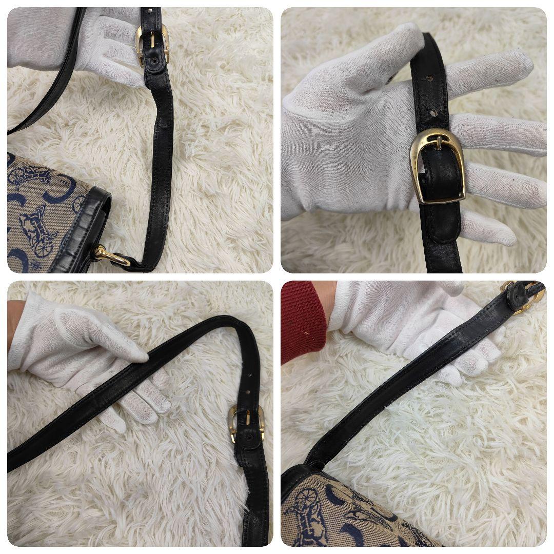 本日限定価格　セリーヌ　ハンドバッグ　ワンショルダー　Cマカダム　馬車　4室