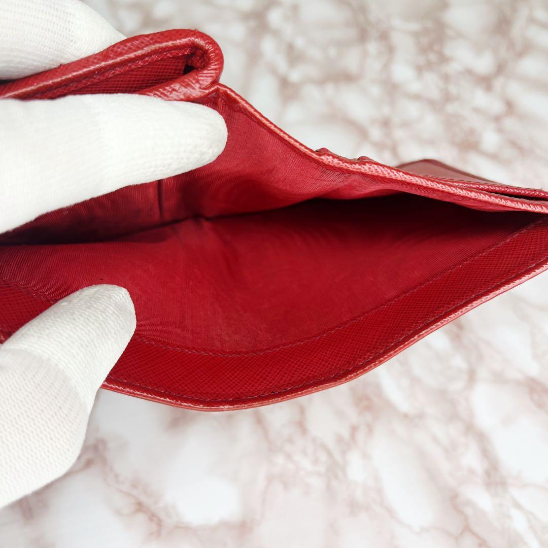 【美品】PRADA 二つ折り財布　折り財布57