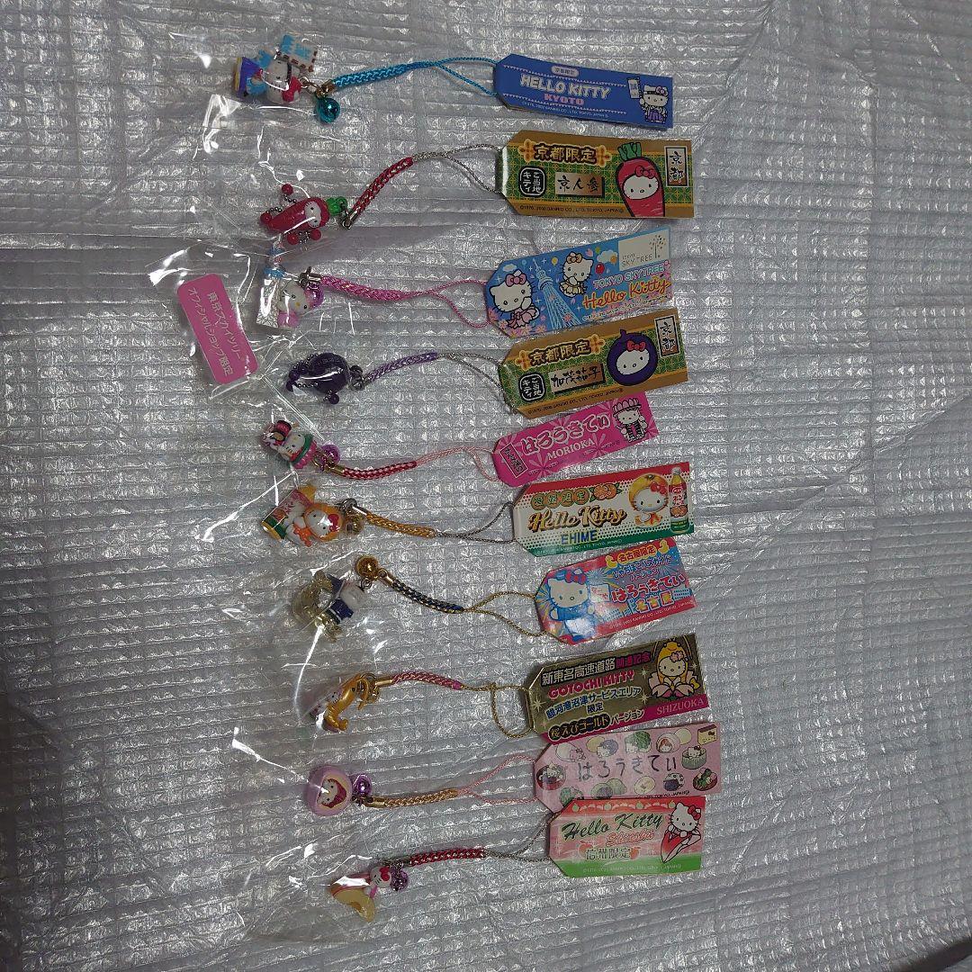 ハローキティストラップ109個セット海外限定品等
