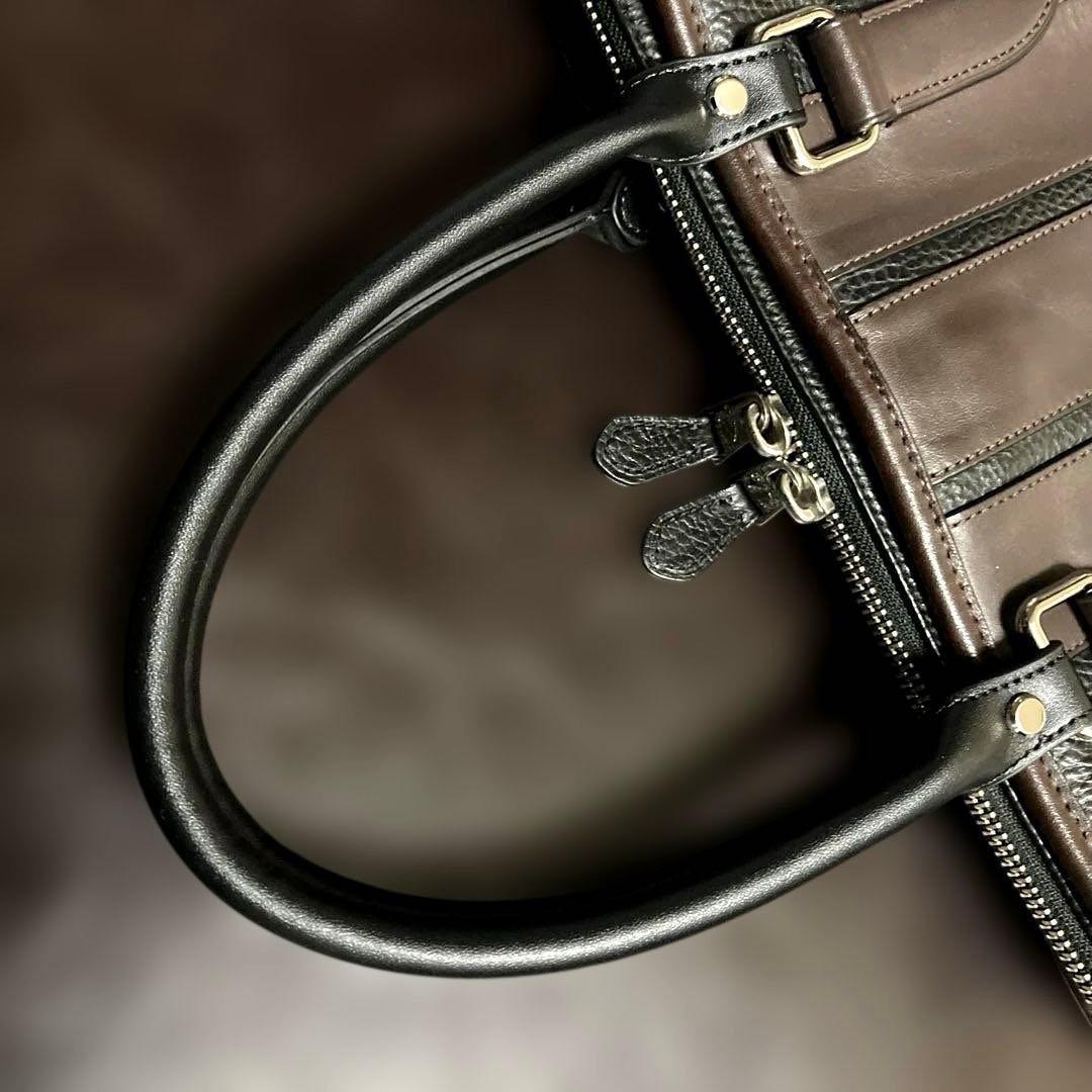 ☆coach☆ ブラック＆ブラウン　レザー　ビジネストート