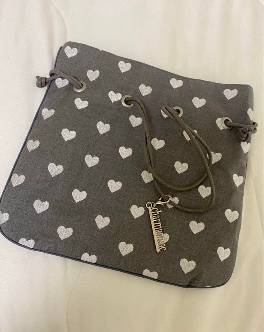 Charmantsac ハート エンブロイダリー巾着バッグ 限定完売品 - メルカリ
