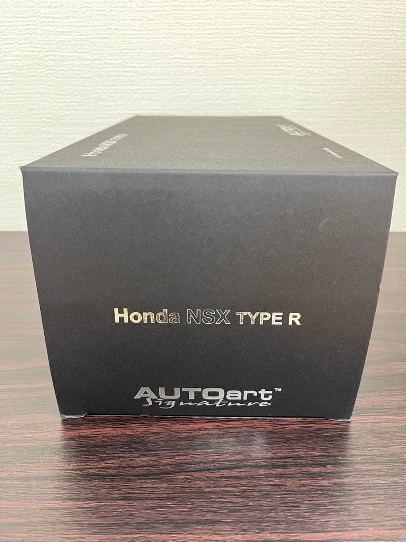 オートアートNSX タイプR チャンピオンシップ ホワイト1/18