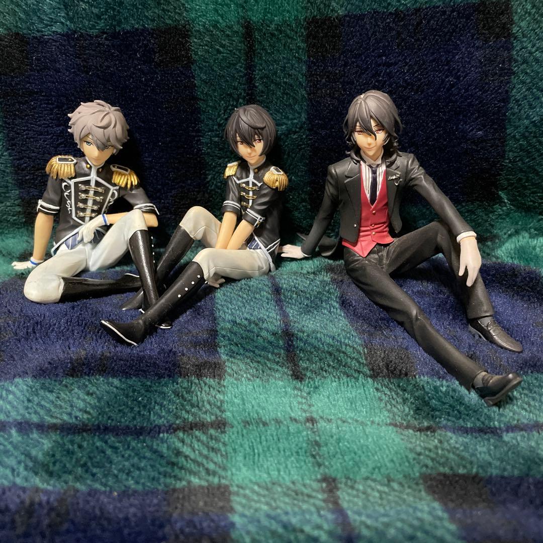あんスタ フィギュア 朔間零 朔間凛月 瀬名泉 - メルカリ