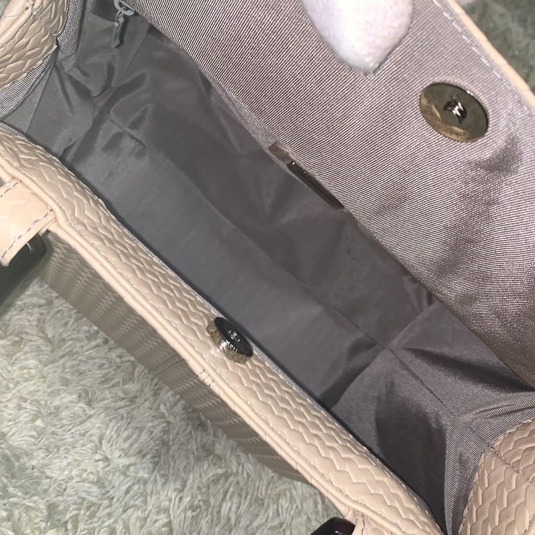 極美品✨傳濱野 プレッソトート ウッドハンドル ハンドバッグ レザー ベージュ