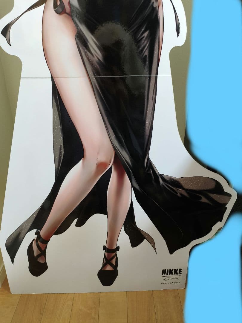 最終値下げ モダニア 等身大パネル 勝利の女神NIKKE メガニケ サイン 直筆