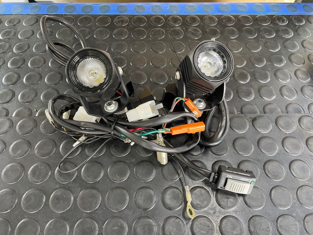 CT125 ハンターカブ　SPタケガワ　フォグランプキット　専用ステー付き SPECIAL PARTS TAKEGAWA / LEDフォグランプキット(カットライン/10W/2個入)