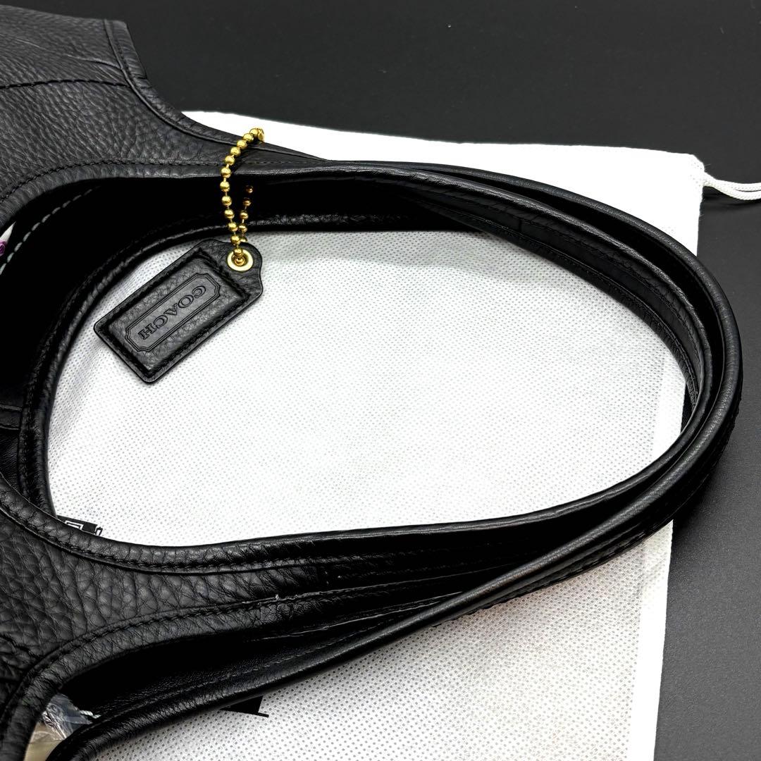 未使用級　COACH ワンショルダーバッグ シボ革 ブラック ゴールド金具