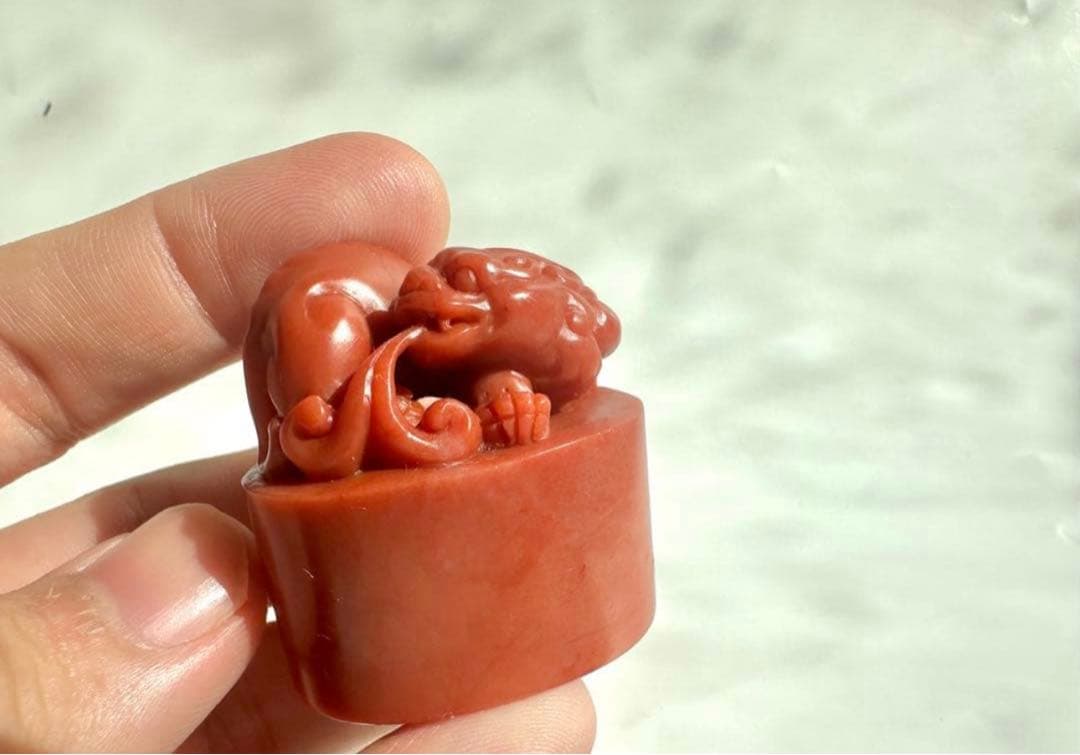 【螭虎】 古獣　美品　高級印材　篆刻　印石　ラオス　印石　水凍 螭虎 古獣 田黄 高級印材 ラオス 篆刻 印材 印石 書道 落款 遊印