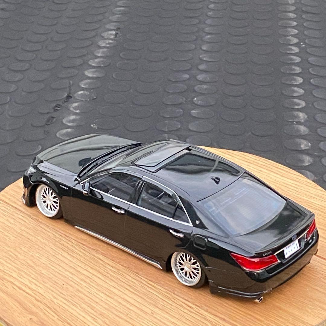 1/24 アオシマ 21クラウン ロイヤルサルーン 完成品 プラモデル完成品
