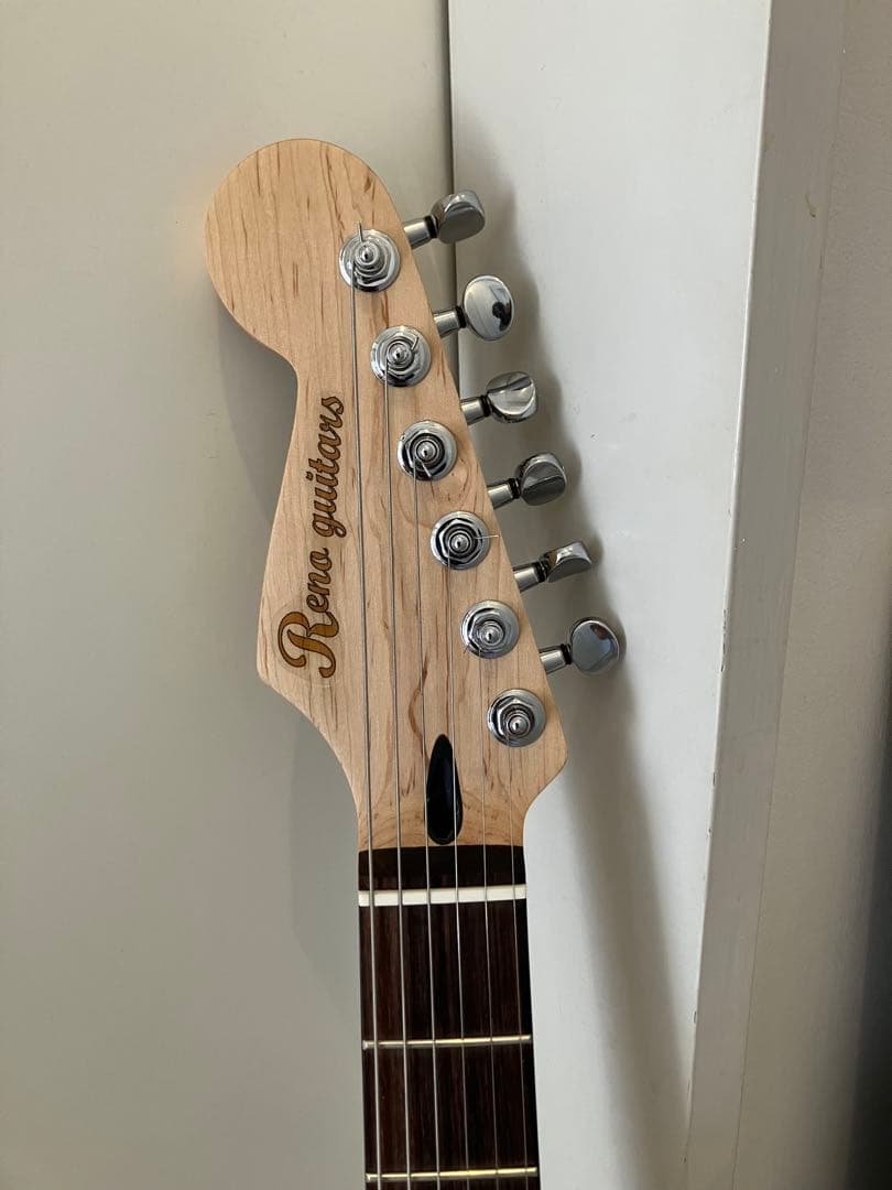 ス*ー様 ※オークションに変更！【俺たちのストラト祭！】リバースヘッドのカスタム