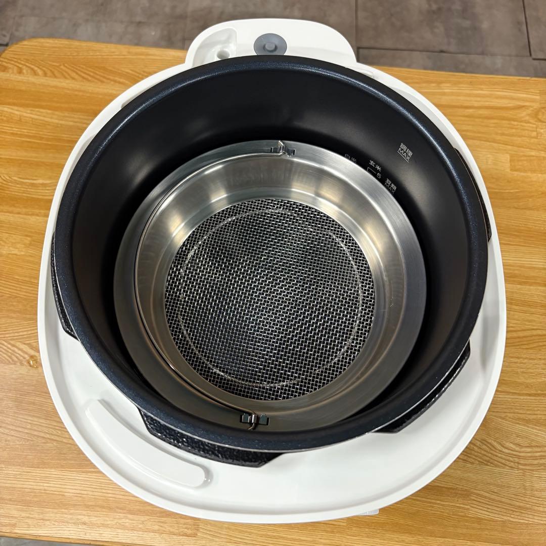 一都三県限定　配送無料　電気圧力鍋　siroca シロカ　2022年製　5.0L