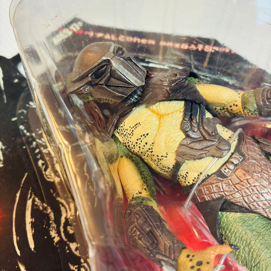 【未開封】NECA プレデターズ　3体　ファルコナー バーサーカー クラシック