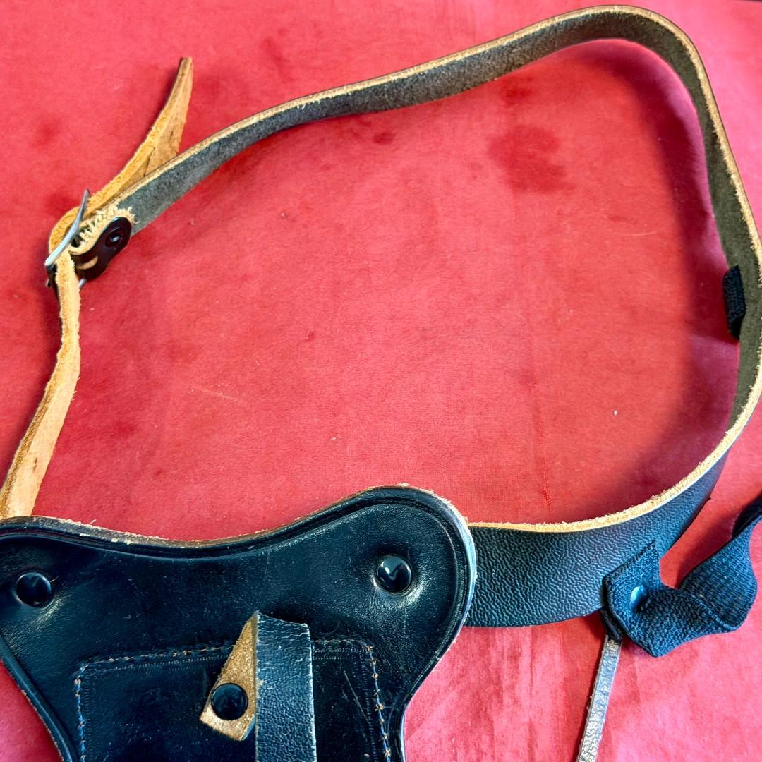 整備済 私服警察官用 革製 ショルダーホルスター スナブノーズ