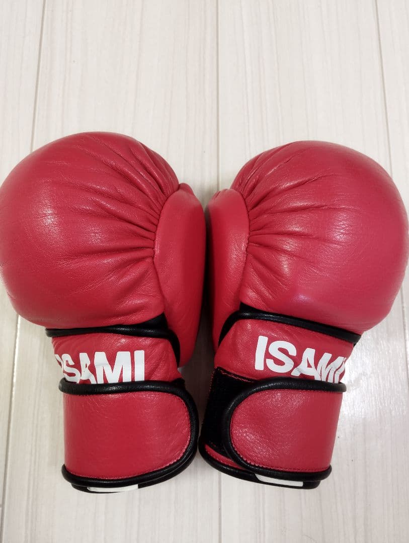 ISAMI 赤 レザー ボクシンググローブ オープンフィンガー　フリーサイズ ISAMI 赤 レザー ボクシンググローブ オープンフィンガー フリーサイズ