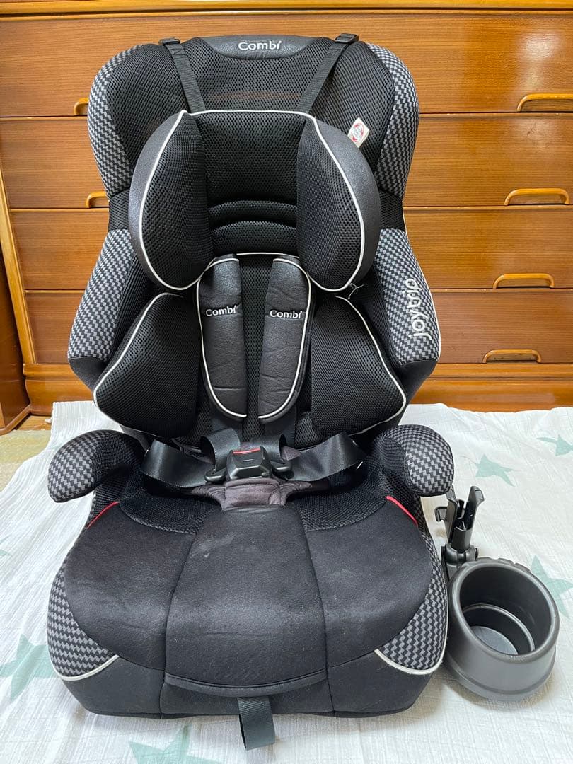 コンビジョイトリップ エッグショック GC ジュニアシート