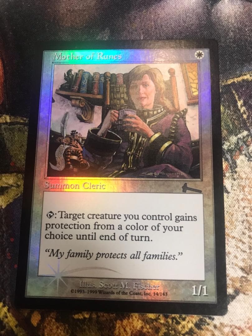 MTG　《ルーンの母》　ULG版　Foil　英語　4枚セット