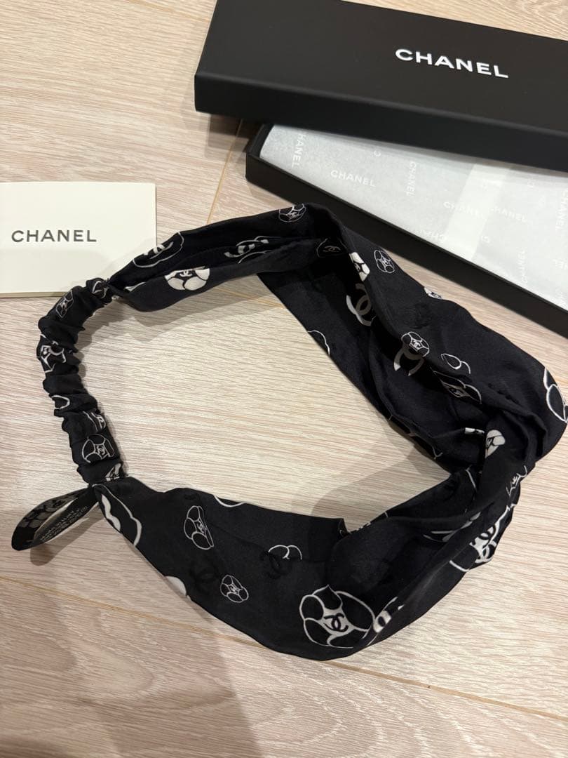 CHANEL ヘアバンド