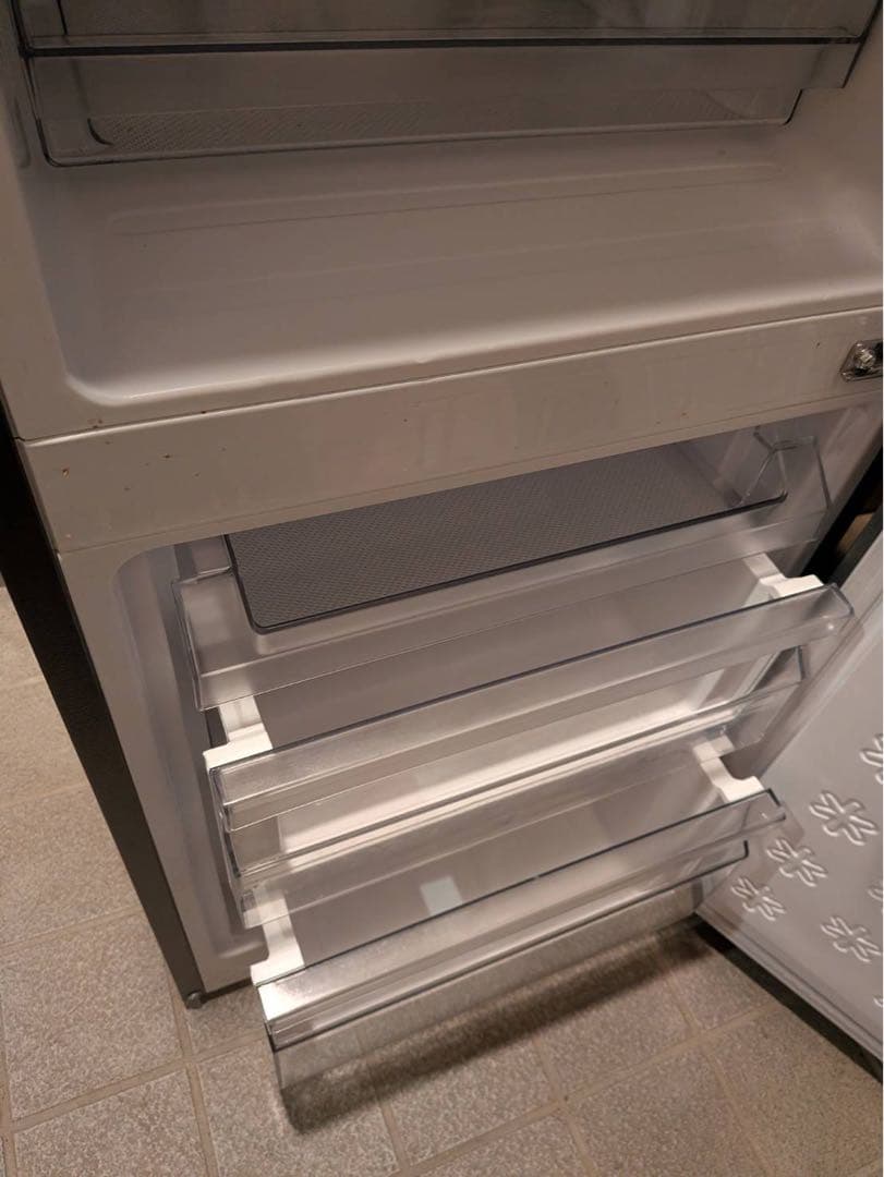 Haier　ハイアール　冷蔵庫 一人暮らし 173L 2023年製 近県送料無料