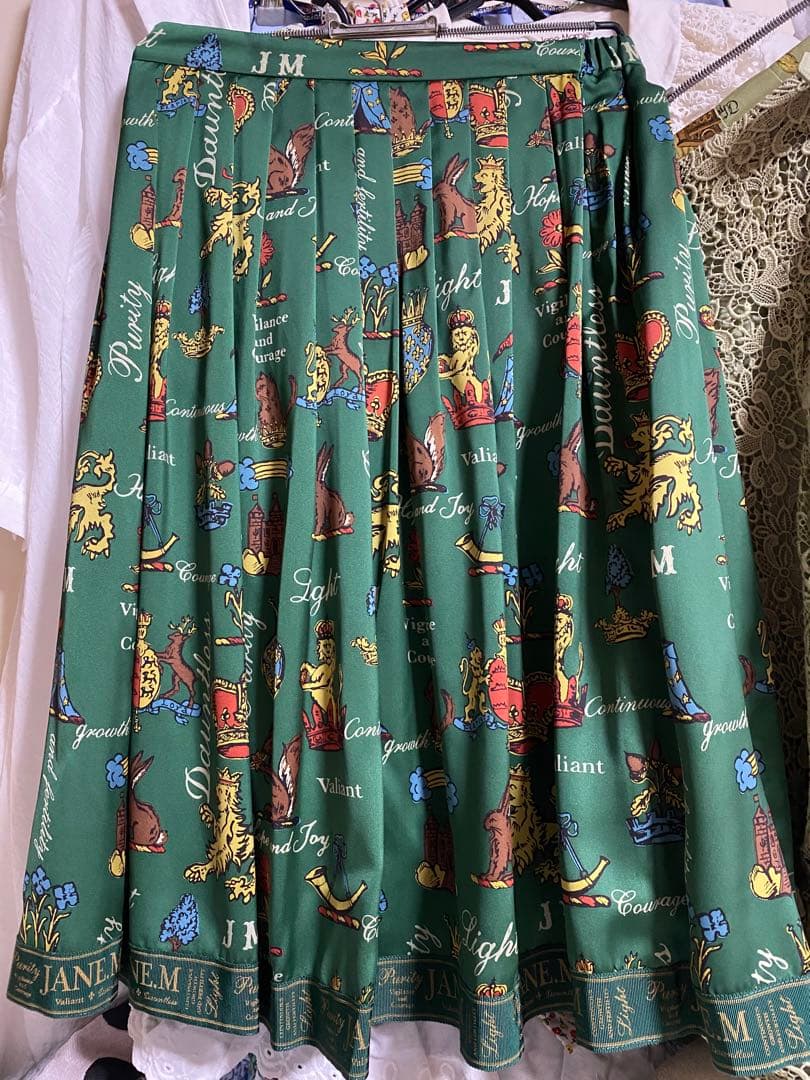 Jane Marple 膝下スカート