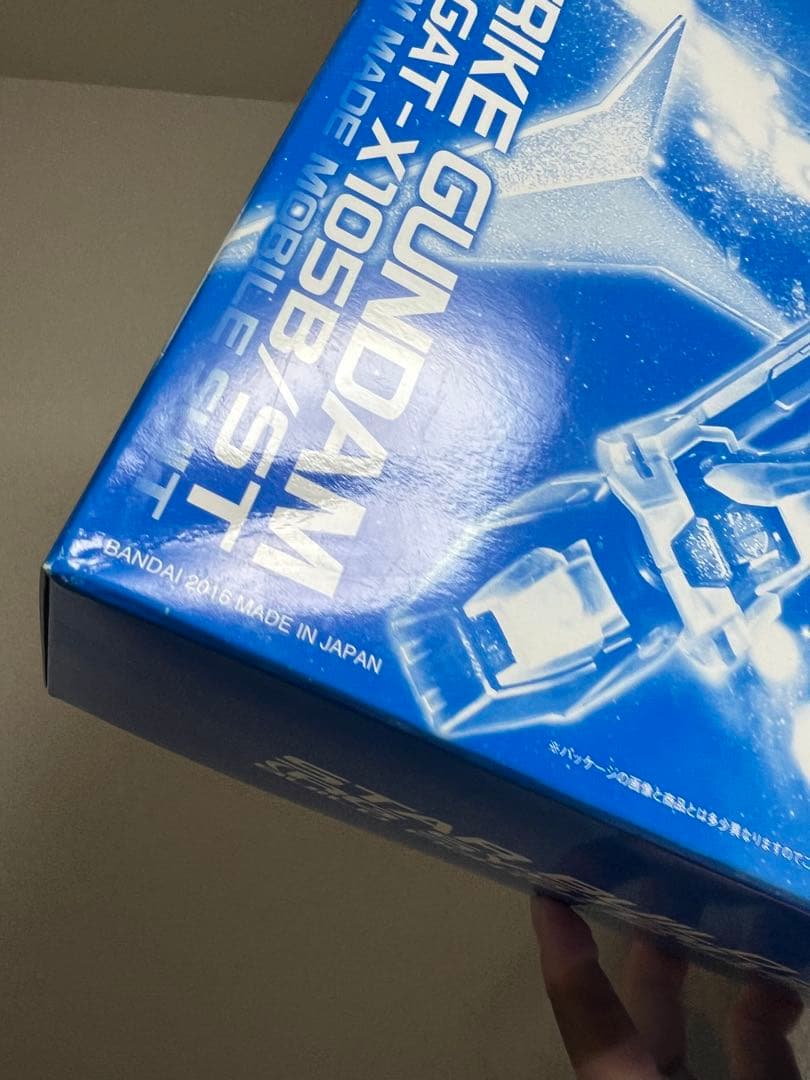 MG 1/100 スタービルドストライクガンダム(RGシステムVer.)