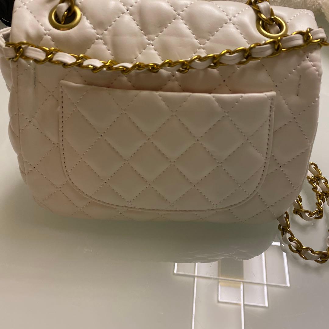 CHANEL ショルダーバッグ ホワイト　ノベルティ