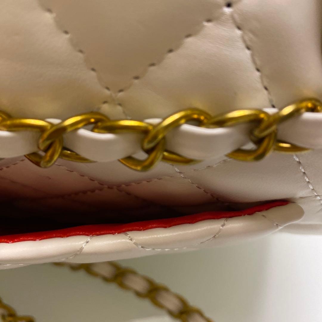 CHANEL ショルダーバッグ ホワイト　ノベルティ