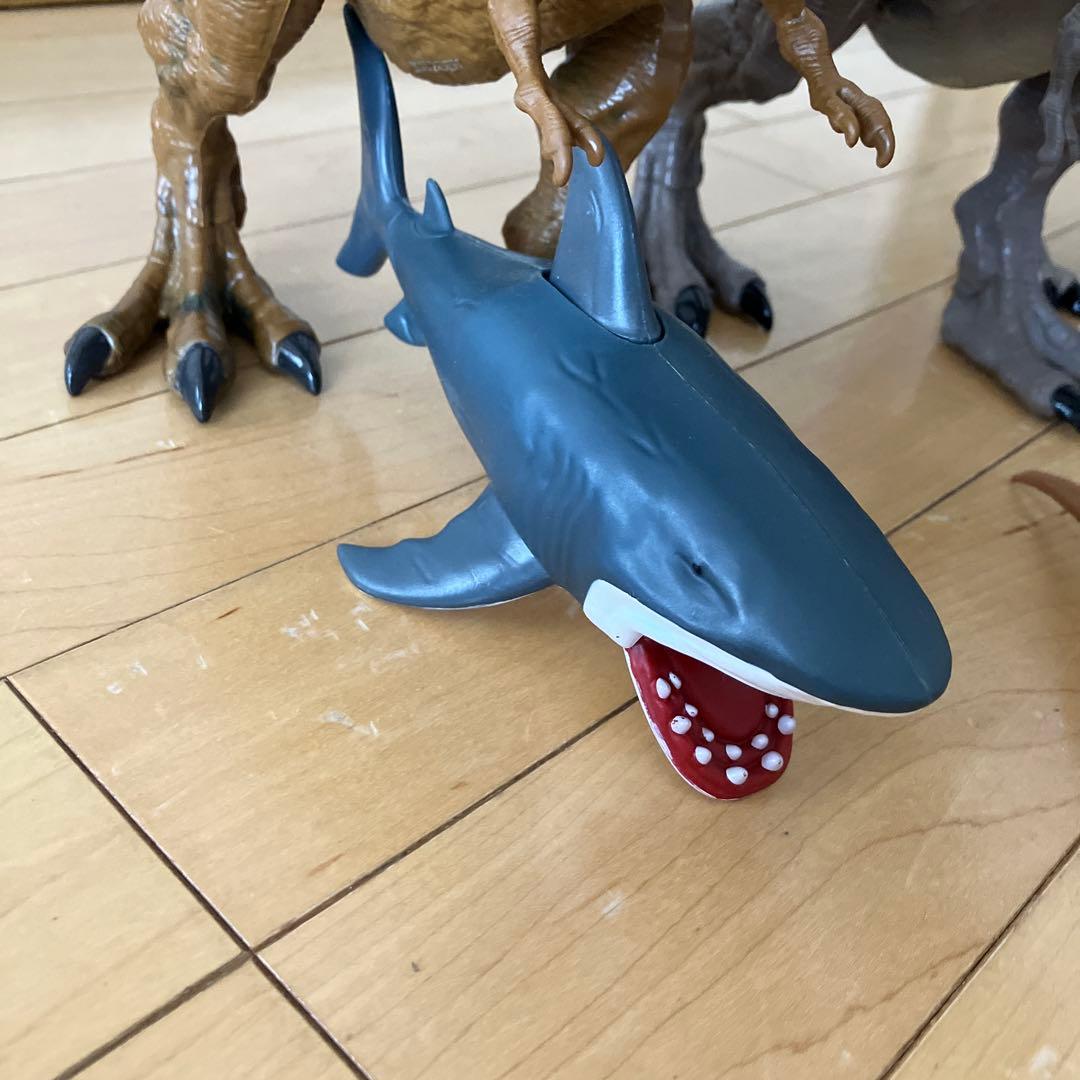 恐竜フィギュア 8体セット