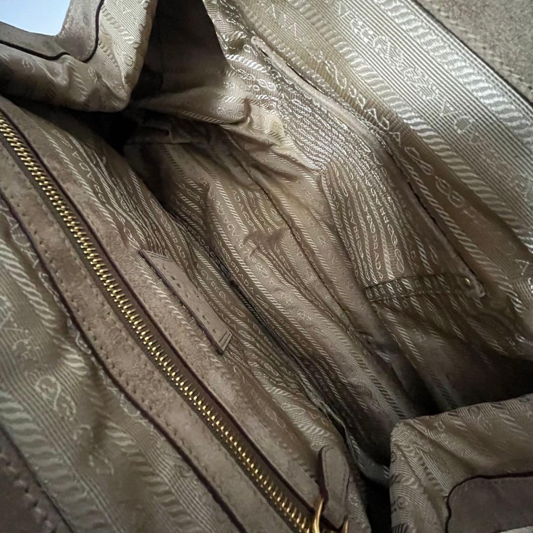 美品✨　PRADA スエード　トートバッグ　ハンドバッグ　ブラウン　茶　白タグ