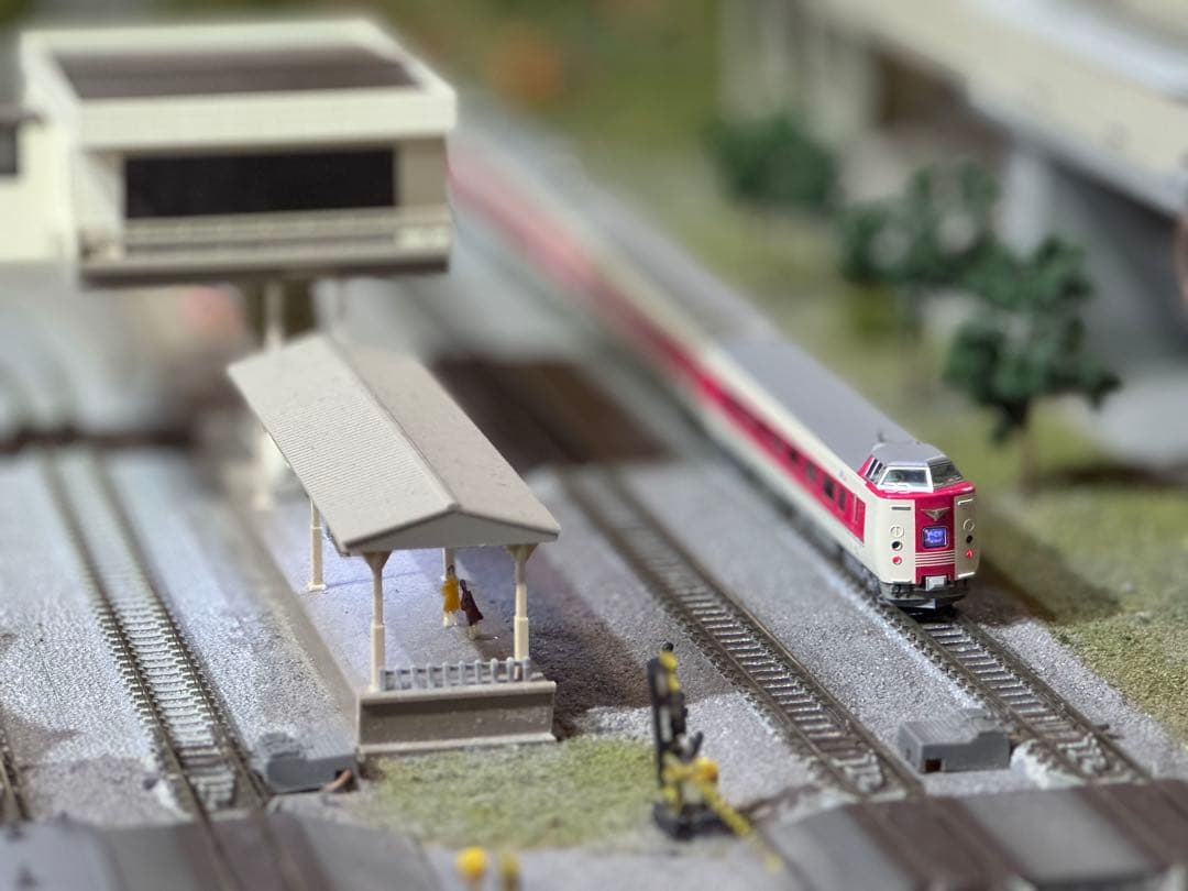 シ*ル様 KATO 381系「ゆったりやくも」ノーマル編成・グレー台車