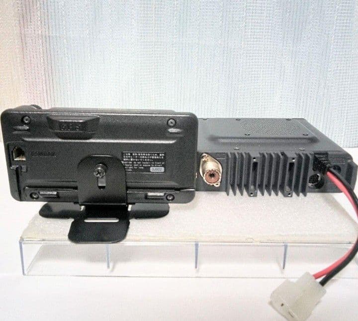 八重州無線ーYAESUー FTM-400XD 20w・145/433 現状動作