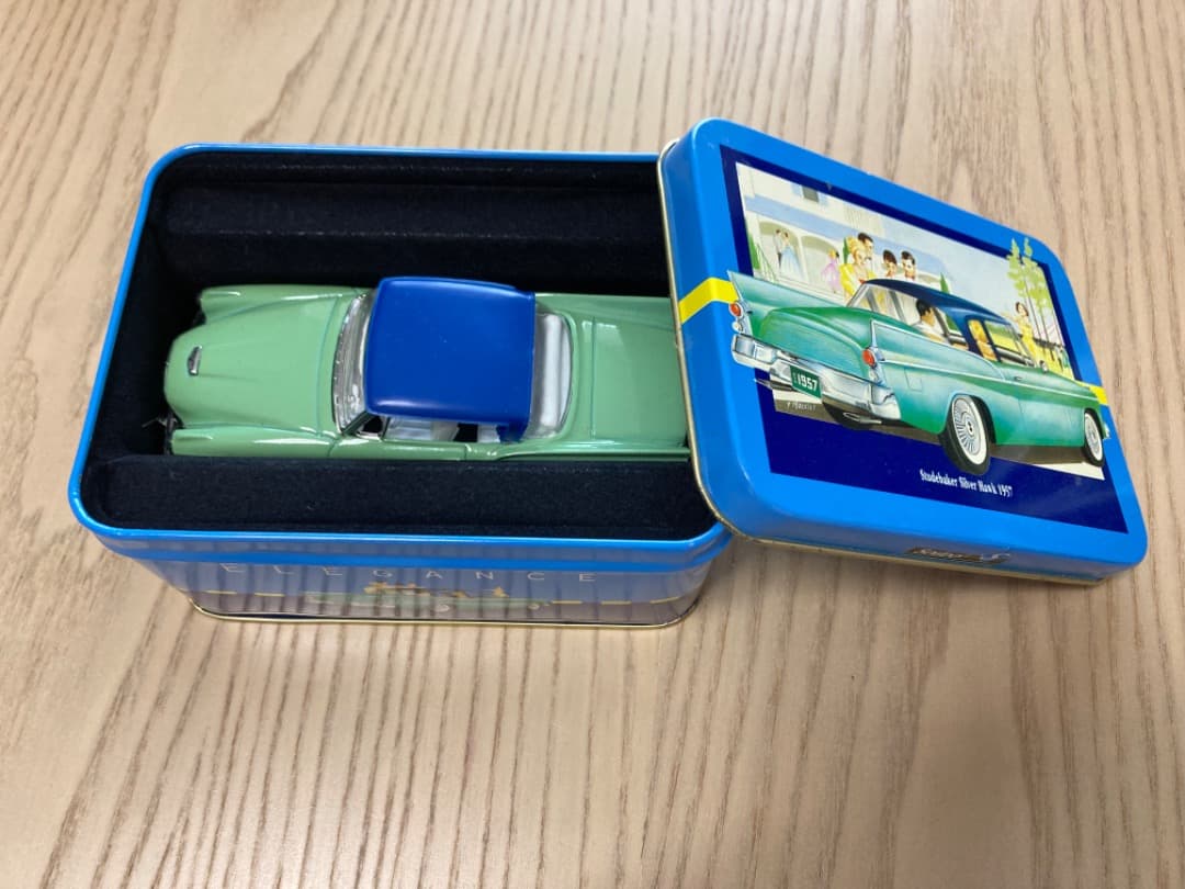 フランスのミニカー（シルバーホーク1957）