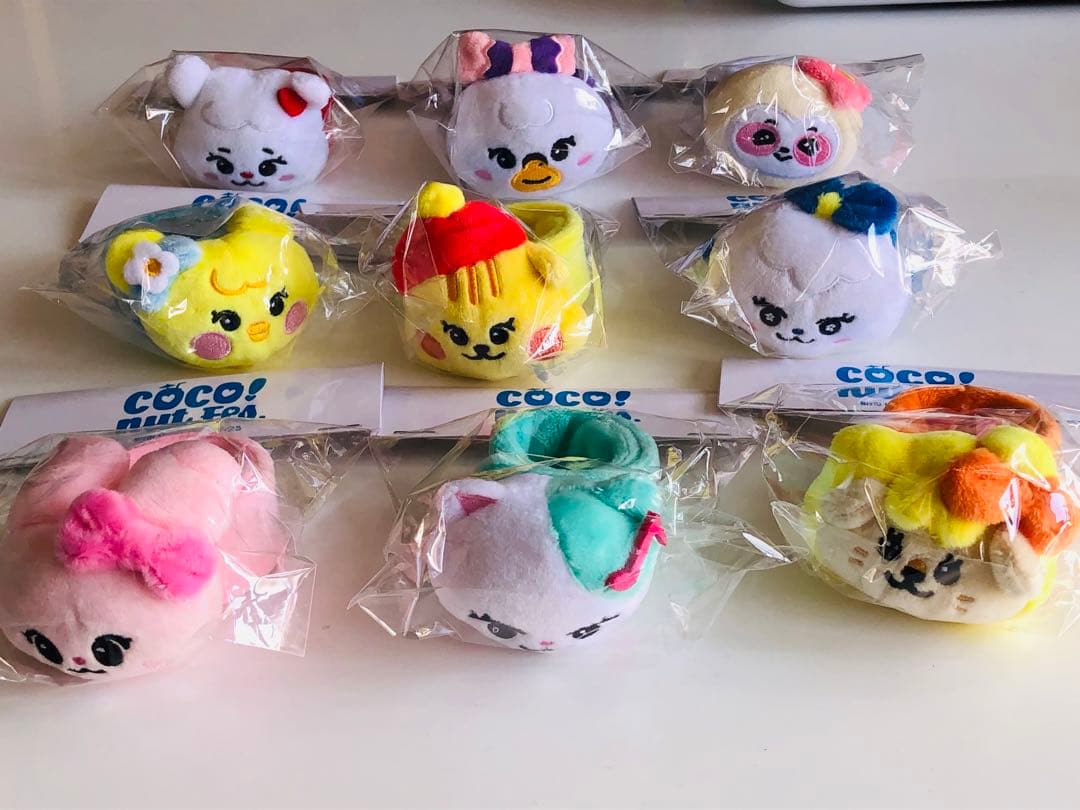 NiziU パッチンバンド　nizoo ココナッツ NiziU パッチンバンド nizoo ココナッツ NiziU パッチンバンド nizoo