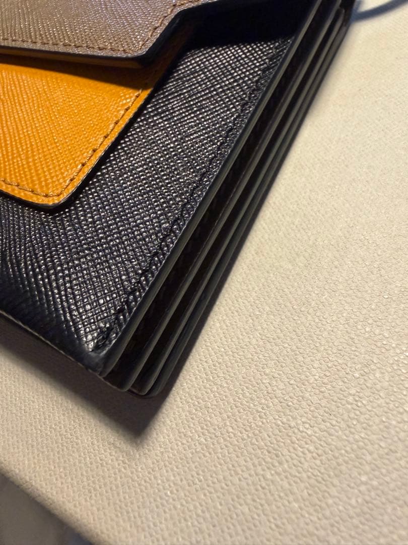 MARNI マルニ ショルダーウォレット 財布 ななめがけ バッグ 手袋セット