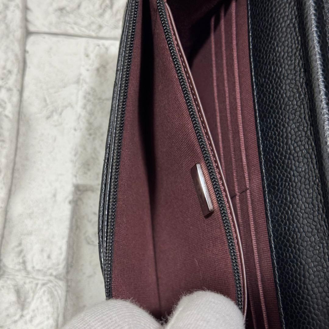 CHANEL チェーンウォレット　グレインドカーフスキン　マトラッセ　ブラック