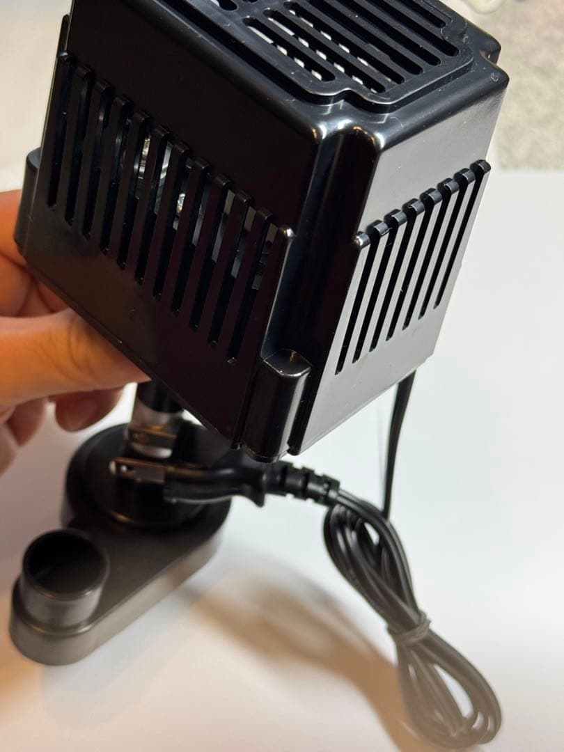 新品 水中ポンプ 黒色 電源プラグ付き ニュートレビポンプ 鈴木製作所