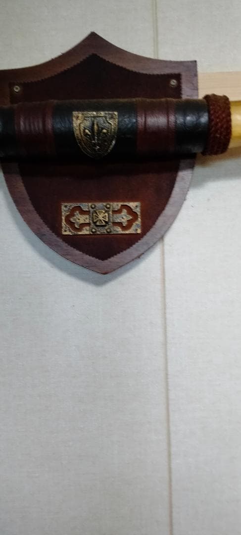 牛の角 壁飾り 盾型