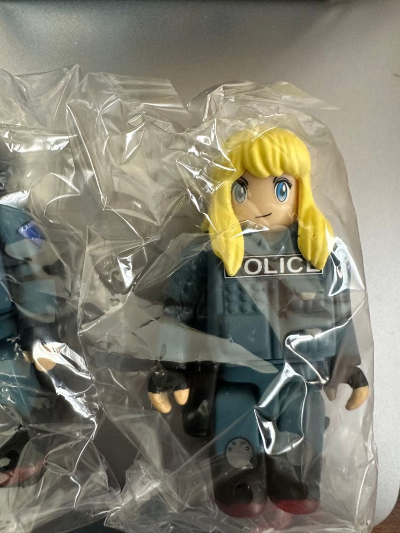 こち亀 ベアブリック 100% 3体セット 両津勘吉 - メルカリ