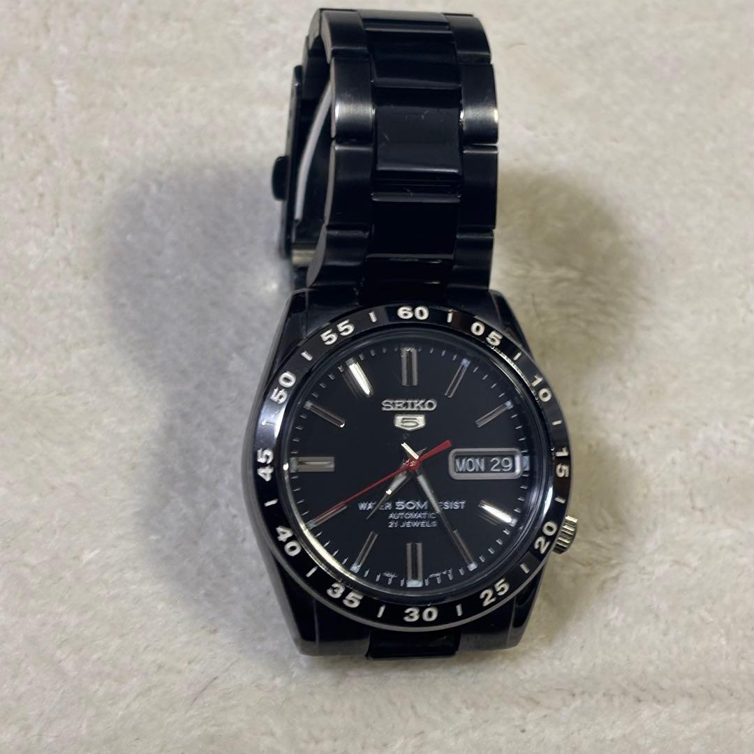 【美品】SEIKO5 自動巻きSNKE03K1 ブラック 黒い稲妻 セイコー
