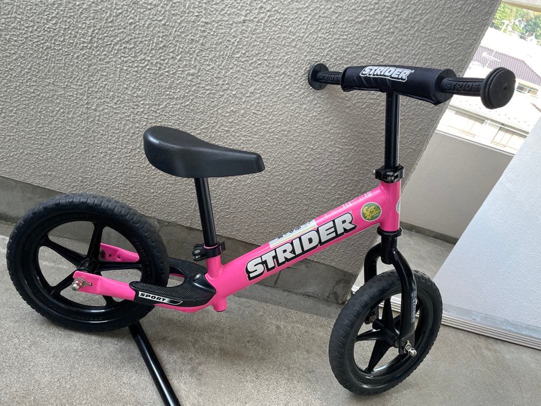 STRIDER 12Sport ピンク(バランスバイク)