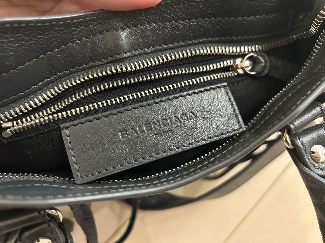 ともとも【定番品】BALENCIAGA♡ シティバッグ
