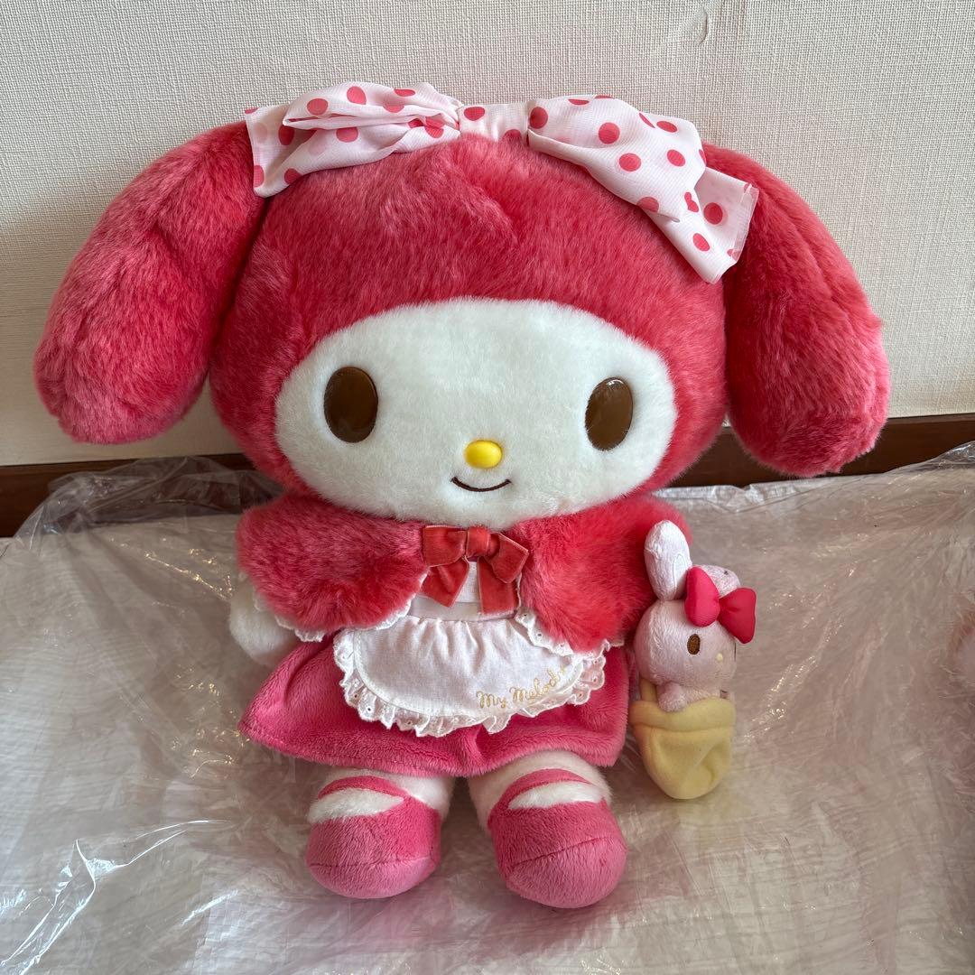 マイメロぬいぐるみ　メルヘンドームシリーズ サンリオ マイメロディ ぬいぐるみボールチェーン｜夢屋