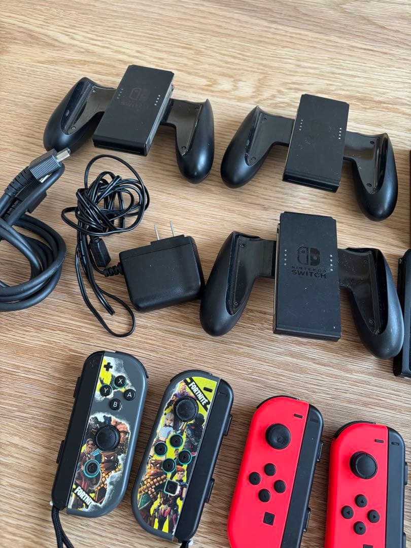 【ジャンク】Nintendo Switch 本体ジョイコンセット