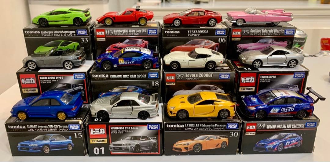 トミカ　プレミアム　まとめ売り100台超　廃盤　未開封あり