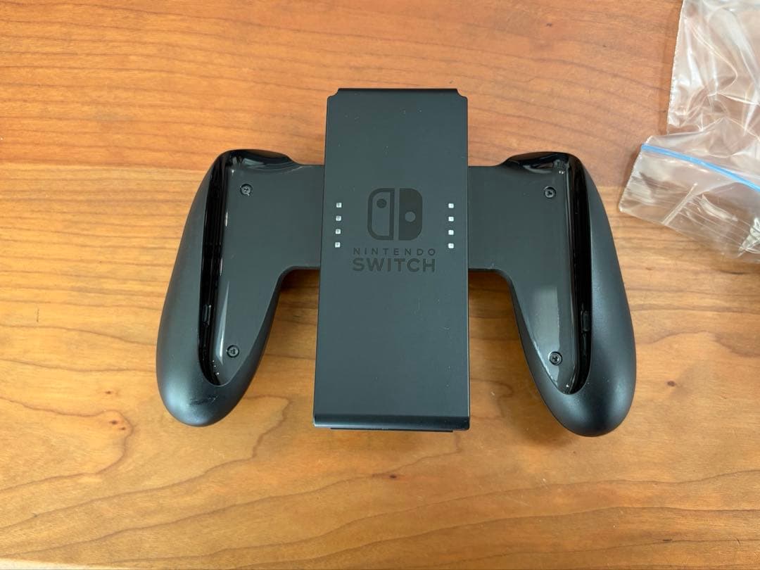 Nintendo Switch 本体　【おまけ付き】