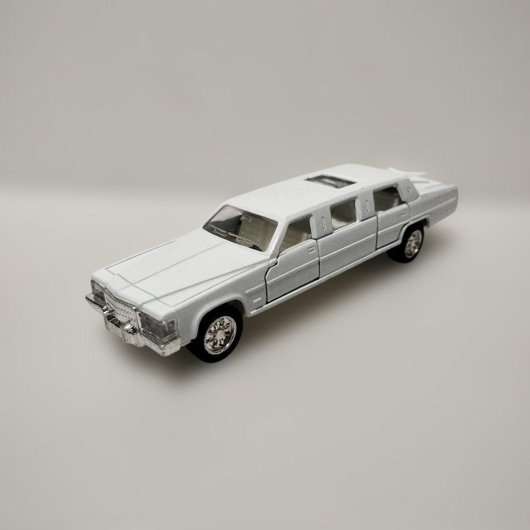 キャデラック リムジン - メルカリ