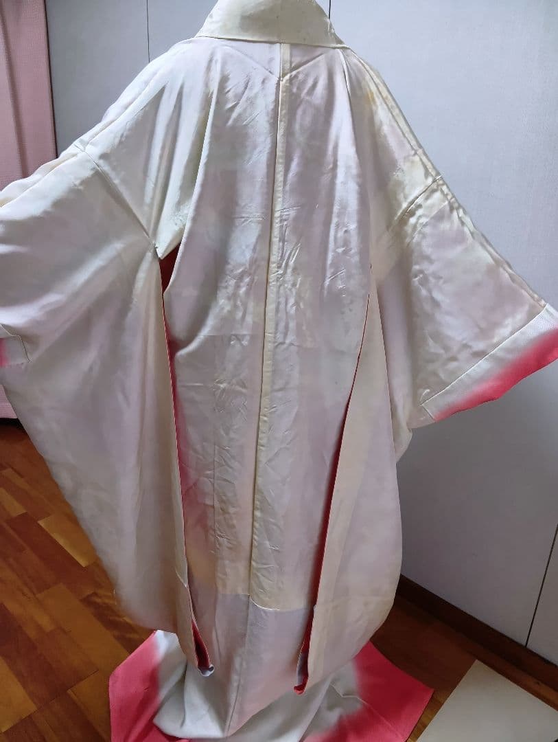 矢2626m)☆正絹☆振袖 コーラルピンク☆ 花鳥柄晴れ着成人式