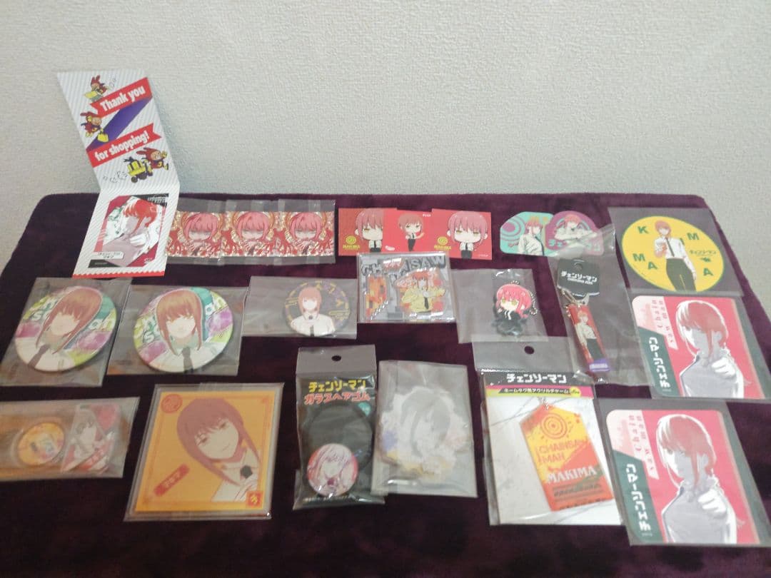 チェンソーマン マキマ 希少品含む まとめ売り 缶バッジ アクリルスタンド 他